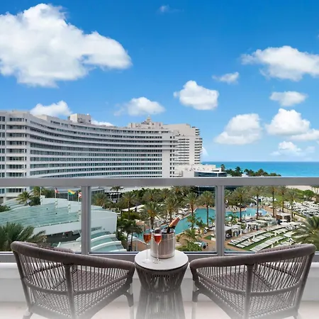 Fontainebleau Resort Balcony W Pool & Ocean View Miami Beach Exterior photo